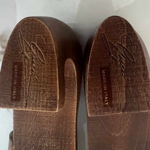 Gucci Shoes Gucci Shoe Tree Shoe Insert Poshmark